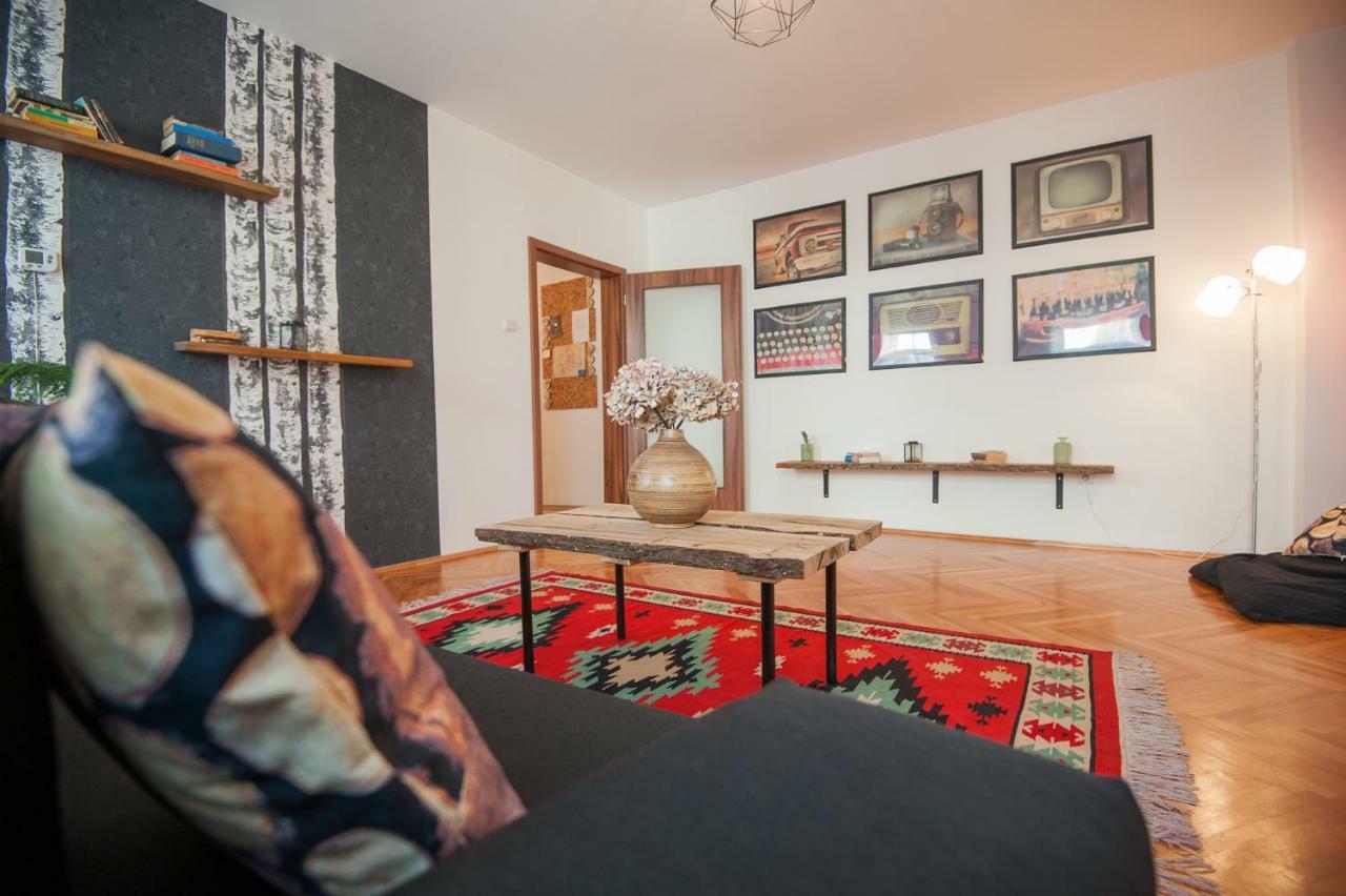 Spacious Stylish Apartment In Old Town Nagyszeben Kültér fotó